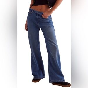 Free people stride high rise wide leg jeans size 30 color walk away nwt
